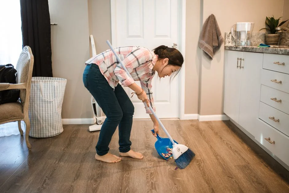 hero-img-02 Cleaning time 🧼🤚 -- Thanks for visiting! Donations help & motivate me to keep uploading more 📸s. Even a buck or two helps. ➡️ https://www.buymeacoffee.com/uniqueton Found my photos useful? feel free to contact me about anything at email: uniquetonshots@gmail.com IG: @uniquetonshots